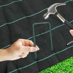 100 Clip Di Fissaggio Verdi Per Erba Artificiale -Negozio al dettaglio Evergreen 51279605 4