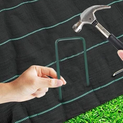 50 Clip Di Fissaggio Verdi Per Erba Artificiale 3 50 Clip Di Fissaggio Verdi Per Erba Artificiale - immagine 3